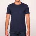 Camiseta azul navi hombre con frase qué hay pa' hacer white 