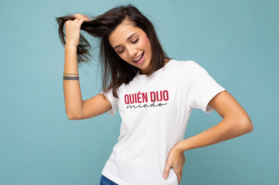 Camisetas con Frases Colombianas para Mujer