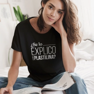 Camiseta colombiana para mujer con frase se lo explico con plastilina
