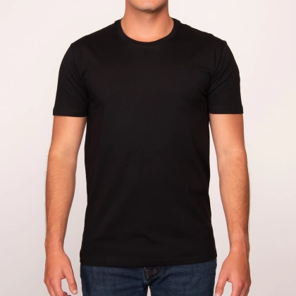 Camiseta negra hombre con frase qué hay pa' hacer white eurostile